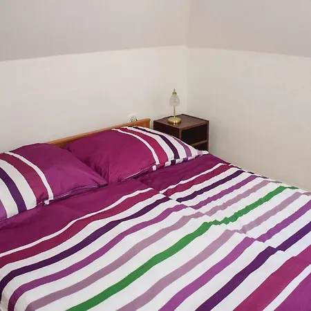 Vecsey Karoly Utca-zamardi Apartament Zamárdi
