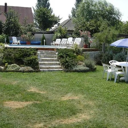 Apartament Vecsey Karoly Utca-zamardi