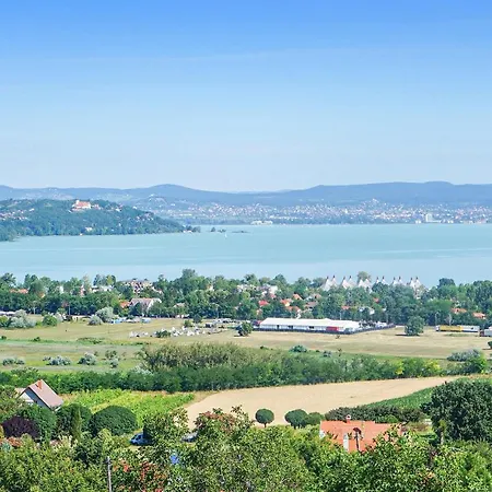 Apartament Vecsey Karoly Utca-zamardi *